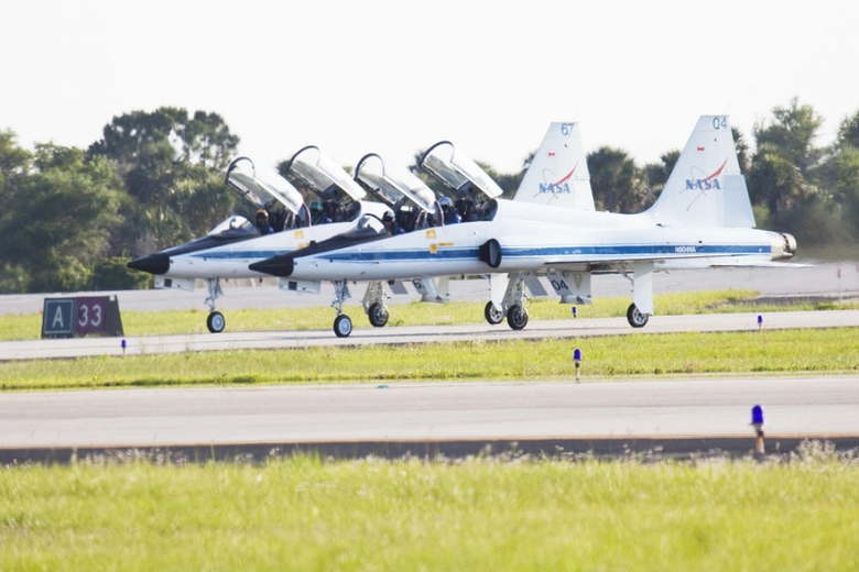 M&aacute;y bay huấn luyện T-38