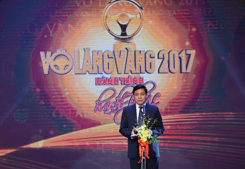 Thu truong Nguyen Ngoc Dong phat dong Vo lang vang