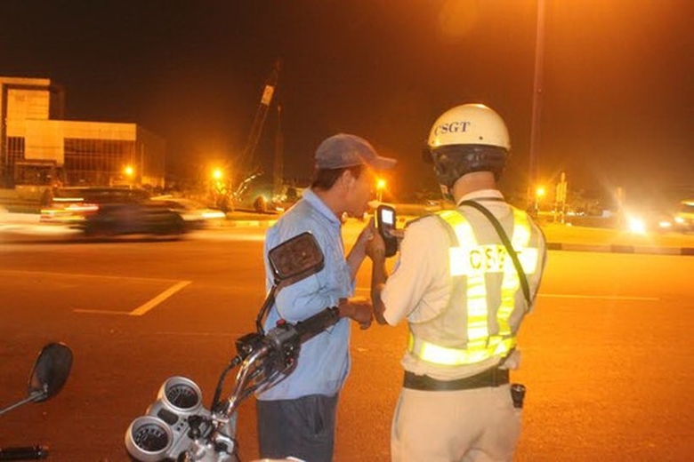 thu-xe-tai-xe-say-vn