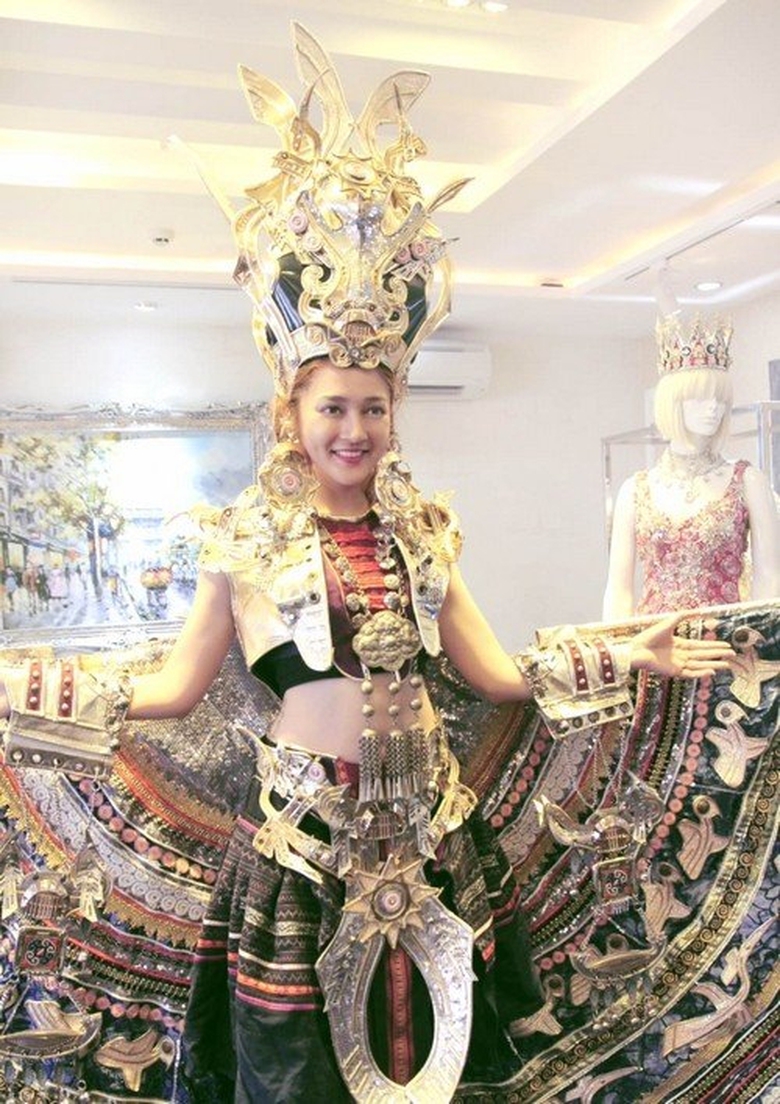 trang-phuc-cua-bao-anh-co-gia-2-ty-dong2