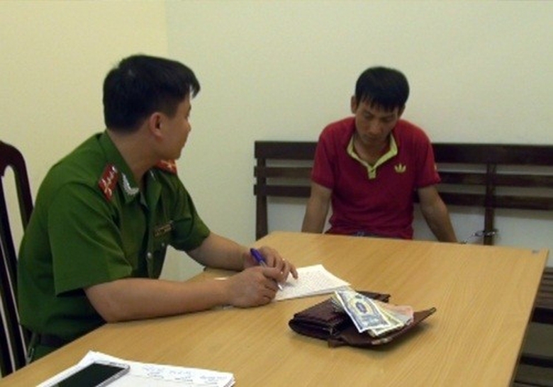 cuop-tu-xach-ha-noi-baogiaothong