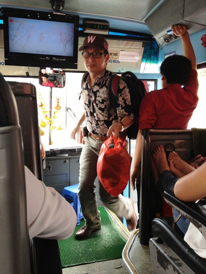 xe bắt kh&aacute;ch Ph&uacute;c Xuy&ecirc;n bắt kh&aacute;ch dọc đường  đối d