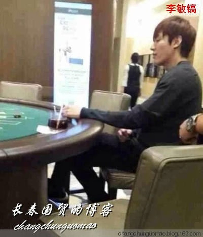 Mỹ nam xứ H&agrave;n Lee Min Ho mới bị 