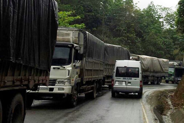 QL70 &ugrave;n tắc lớn mấy ng&agrave;y qua 