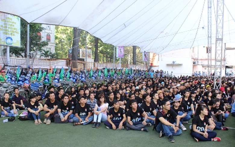 Trong ng&agrave;y đầu ti&ecirc;n ph&aacute;t động đ&atilde; c&oacute; tr&ecirc;n 7000 t&igrave;nh nguyện vi&ecirc;n đăng k&yacute; tham gia