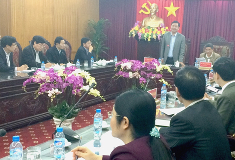 Bộ trưởng Đinh La Thăng l&agrave;m việc với tỉnh Bắc Kạn chiều 20/3