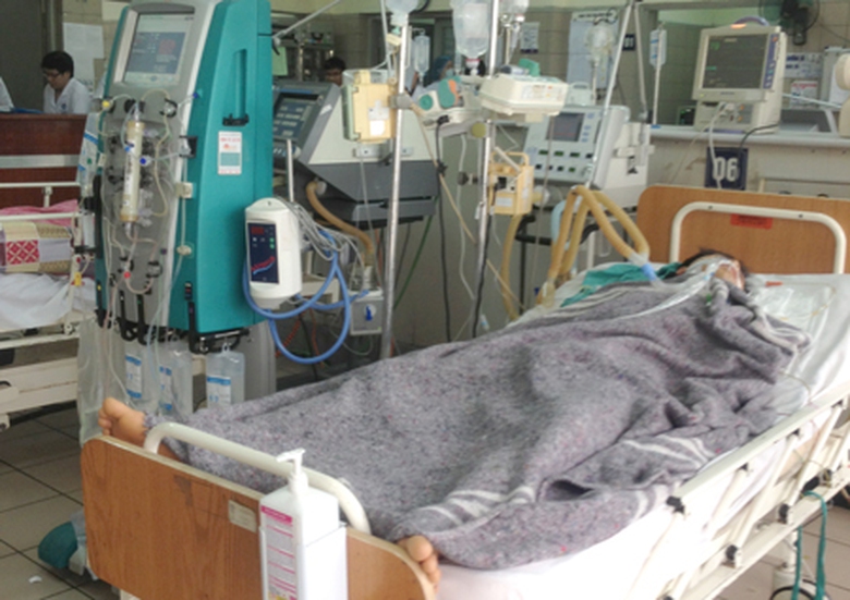 Bệnh nh&acirc;n ngộ độc do ăn nấm