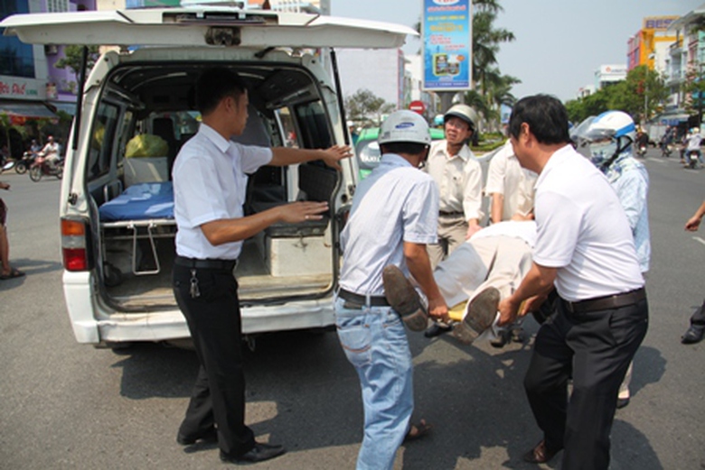 Cấp cứu