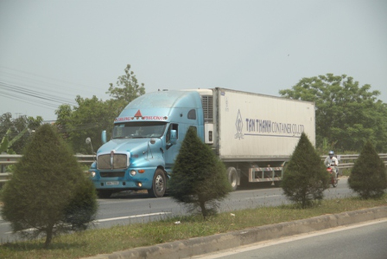Xe container