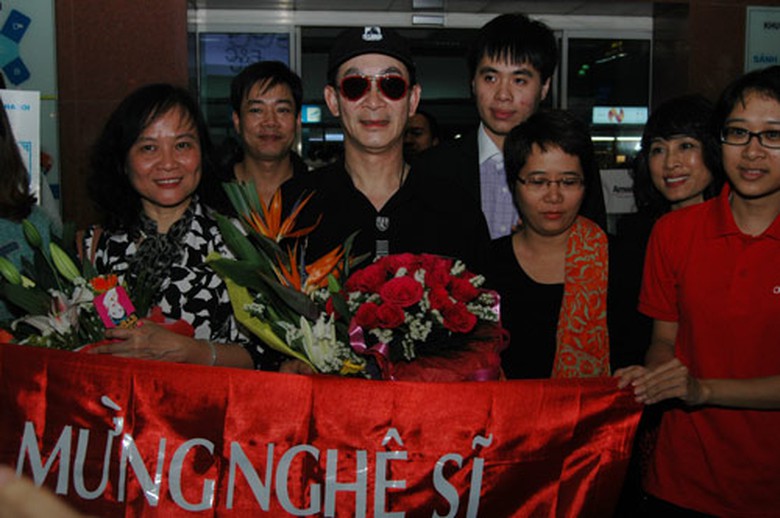  Lần đến Việt Nam lần thứ ba n&agrave;y, Lục Tiểu Linh Đồng thu h&uacute;t nhiều sự quan t&acirc;m của dư luận bởi th&ocirc;ng tin m&agrave; &ocirc;ng chia sẻ về nguyện vọng l&agrave;m Đại sứ văn h&oacute;a du lịch Việt Nam ở Trung Quốc v&agrave; nước ngo&agrave;i.