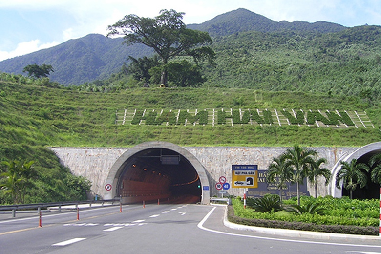 C&ocirc;ng nghệ thi c&ocirc;ng hầm ở Việt Nam chưa thực sự phổ biến v&agrave; vẫn phải phụ thuộc nhiều v&agrave; nh&agrave; thầu nước ngo&agrave;i - Ảnh internet