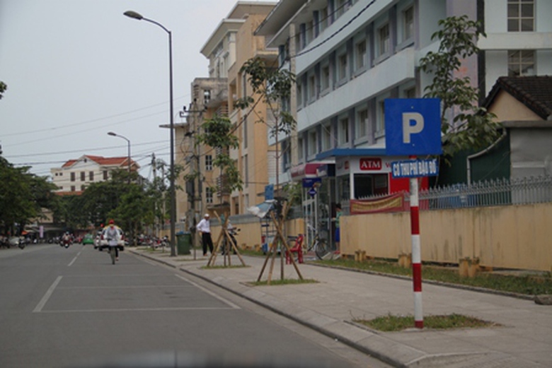 Biển P được ph&eacute;p đỗ &ocirc;-t&ocirc;