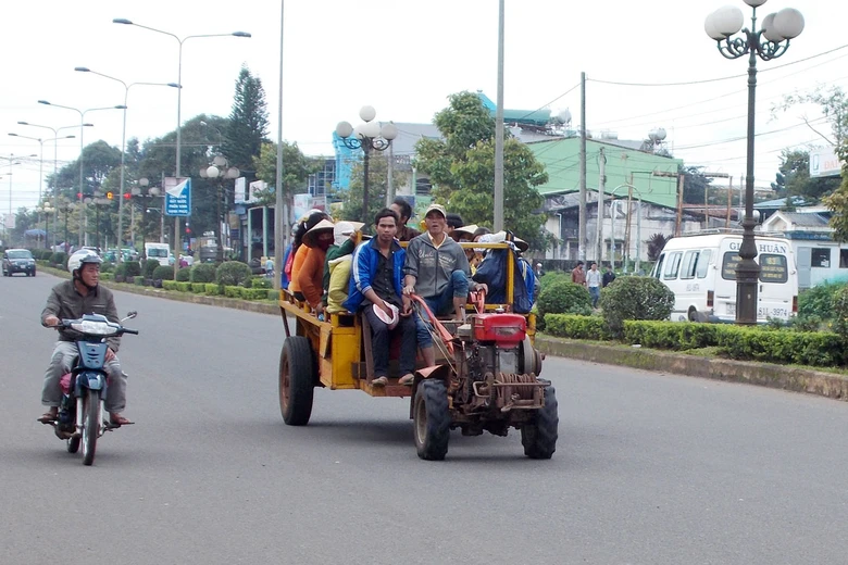 Bộ C&ocirc;ng an y&ecirc;u cầu xử l&yacute; nghi&ecirc;m c&aacute;c trường hợp cố t&igrave;nh đưa phương tiện trong diện bị đ&igrave;nh chỉ hưu h&agrave;nh v&agrave;o hoạt động