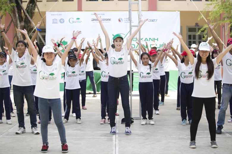  Ngọc H&acirc;n l&agrave; một Hoa hậu t&iacute;ch cực tham gia c&aacute;c hoạt động x&atilde; hội đặc biệt l&agrave; lĩnh vực m&ocirc;i trường, c&ocirc; được mọi người gọi với c&aacute;i t&ecirc;n th&acirc;n thiện 