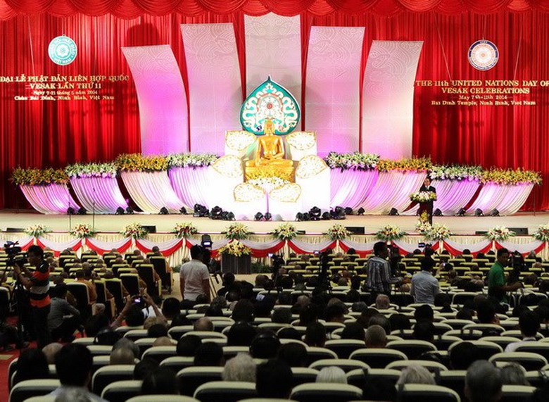 To&agrave;n cảnh phi&ecirc;n bế mạc Đại lễ Phật đản Li&ecirc;n hợp quốc lần thứ 11 &ndash; Vesak 2014. (Ảnh: TTXVN)