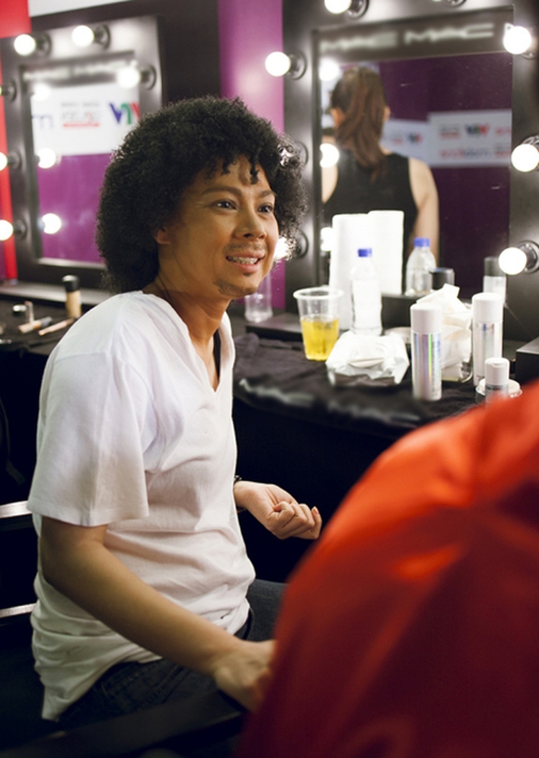 Chia sẻ cảm x&uacute;c khi l&agrave;m kh&aacute;ch mời tại 