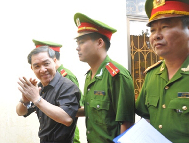 Dương Chí Dũng r&acirc;́t vui mừng, dù bản th&acirc;n mang án tử hình (Ảnh: ĐSPL)