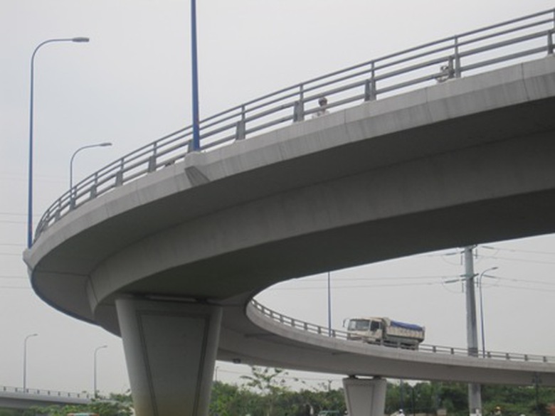 Vốn vay ADB sẽ gi&uacute;p TPHCM tiếp tục thực hiện nhiều c&ocirc;ng tr&igrave;nh giao th&ocirc;ng trọng điểm