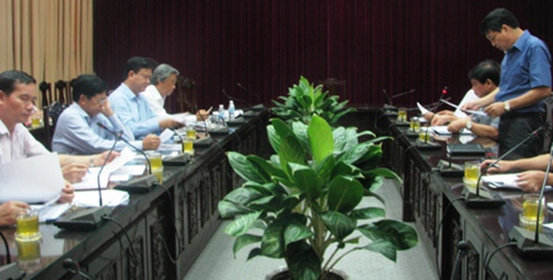 Bộ trưởng Đinh La Thăng đồng &yacute; triển khai x&acirc;y dựng 2 cầu mơi tr&ecirc;n địa b&agrave;n H&agrave; Giang