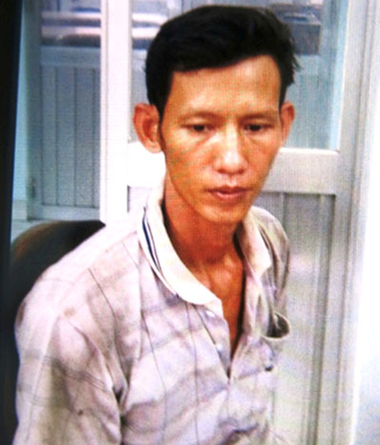 Đối tượng H&ugrave;ng tại cơ quan CA