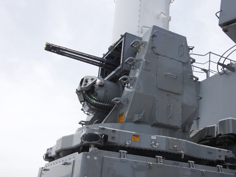 S&uacute;ng m&aacute;y 3.000 vi&ecirc;n/ph&uacute;t