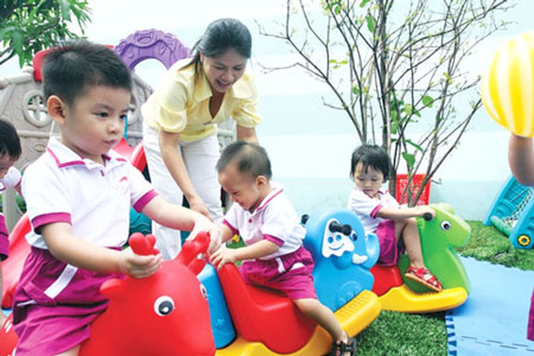 Mỗi trường sẽ mở hai nh&oacute;m lớp 6-12 th&aacute;ng tuổi v&agrave; 13-18 th&aacute;ng tuổi