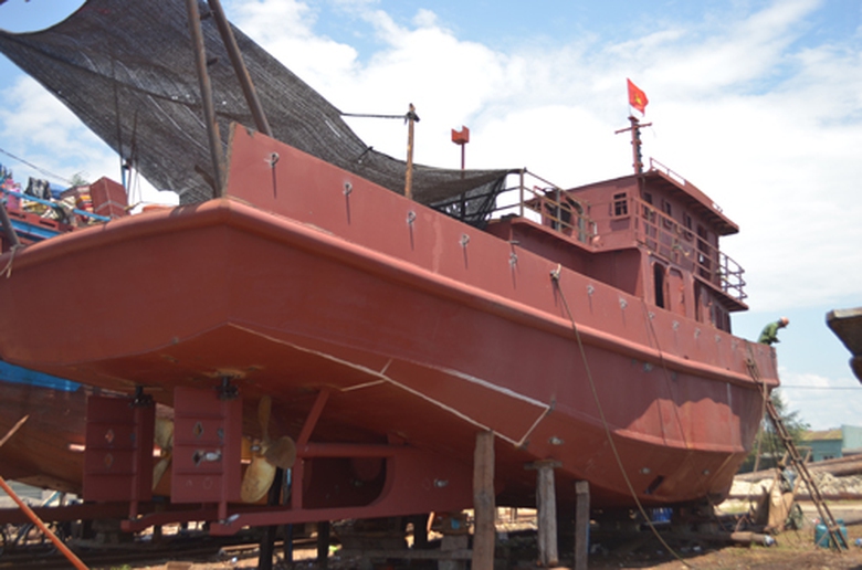 Qu&aacute; tr&igrave;nh đ&oacute;ng t&agrave;u th&eacute;p Bảo Duy