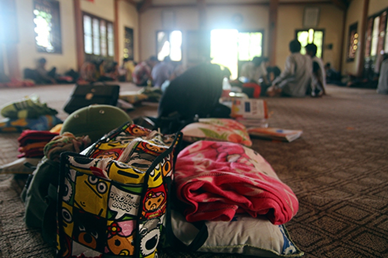 T&iacute;nh đến trước ng&agrave;y l&agrave;m thủ tục dự thi (3/7) đ&atilde; c&oacute; tổng cộng hơn 200 phụ huynh v&agrave; th&iacute; sinh về đ&acirc;y ở trọ.