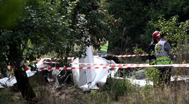 Phần th&acirc;n của chiếc m&aacute;y bay nhảy d&ugrave;