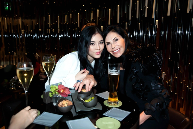 L&yacute; Nh&atilde; Kỳ đ&atilde; c&oacute; bữa cơm ri&ecirc;ng tư với tỷ ph&uacute; Mouna Ayoub