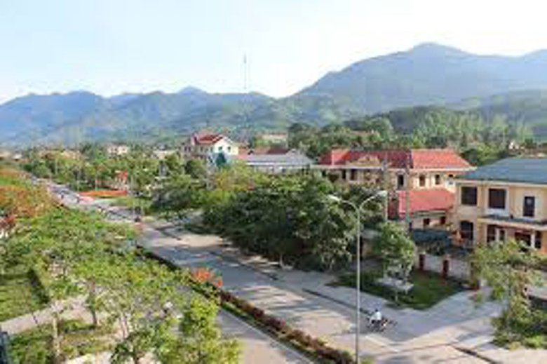Đường Hồ Ch&iacute; Minh qua địa phận huyện A Lưới (Thừa Thi&ecirc;n Huế)