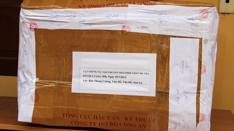 108 b&aacute;nh heroin thu giữ được tại hiện trường - Ảnh: C&ocirc;ng an Sơn La cung cấp