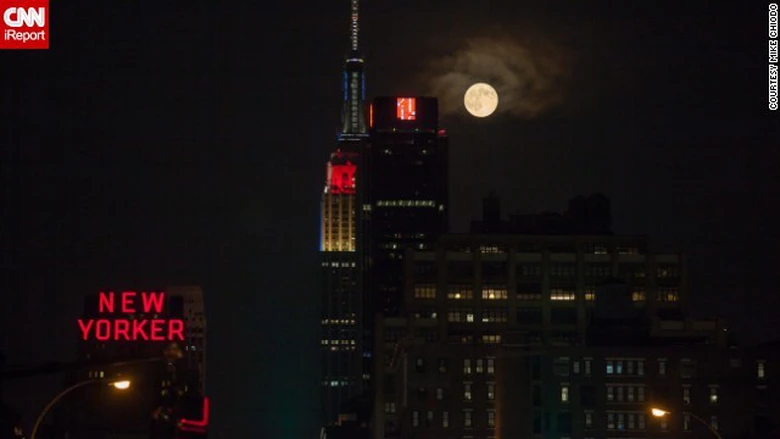 Cơ quan H&agrave;ng kh&ocirc;ng vũ trụ Mỹ (NASA) cho biết, hiện tượng si&ecirc;u trăng diễn ra v&agrave;o ng&agrave;y 12/7, 10/8 v&agrave; 9/9 trong năm 2014.