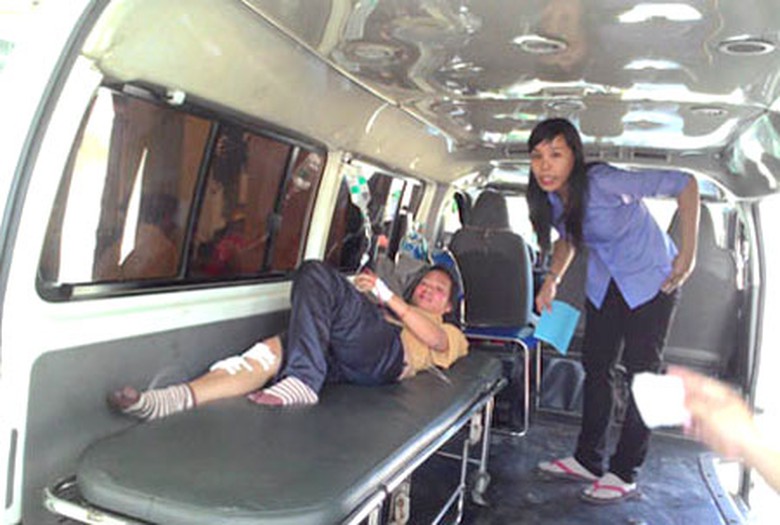 Cấp cứu c&aacute;c nạn nh&acirc;n