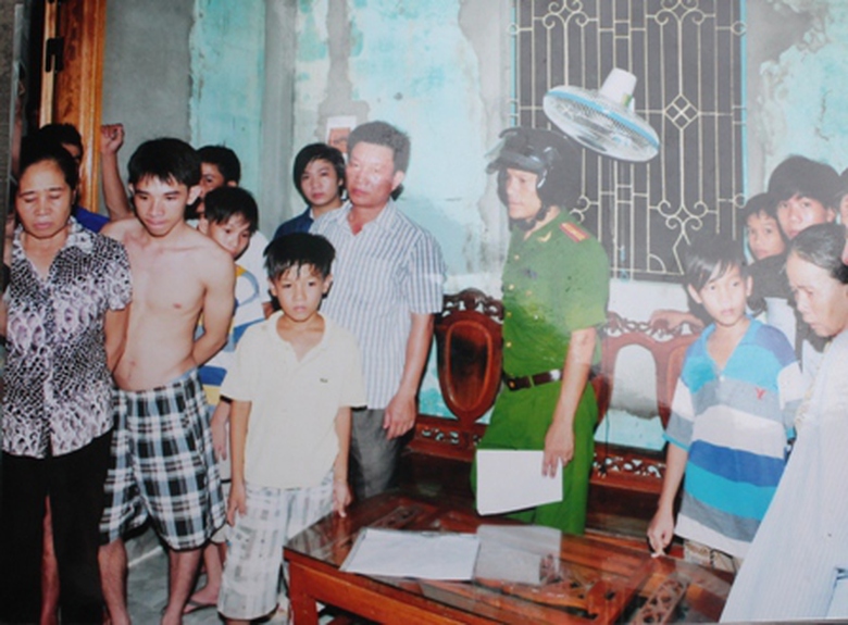 Thiếu t&aacute; Huỳnh Long, người m&agrave; anh Cương cho rằng đ&atilde; đ&aacute;nh đập m&igrave;nh