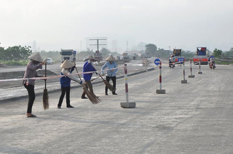 Thi c&ocirc;ng mở rộng QL1 đoạn qua tỉnh Ninh B&igrave;nh