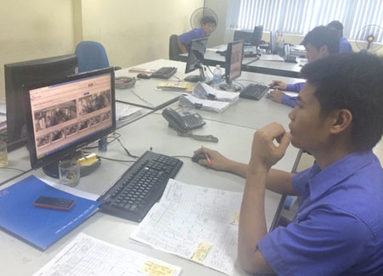 C&ocirc;ng ty CP Xe kh&aacute;ch Ho&agrave;ng H&agrave; quản l&yacute; to&agrave;n bộ phương tiện qua thiết bị GSHT. Ảnh: Thanh B&igrave;nh