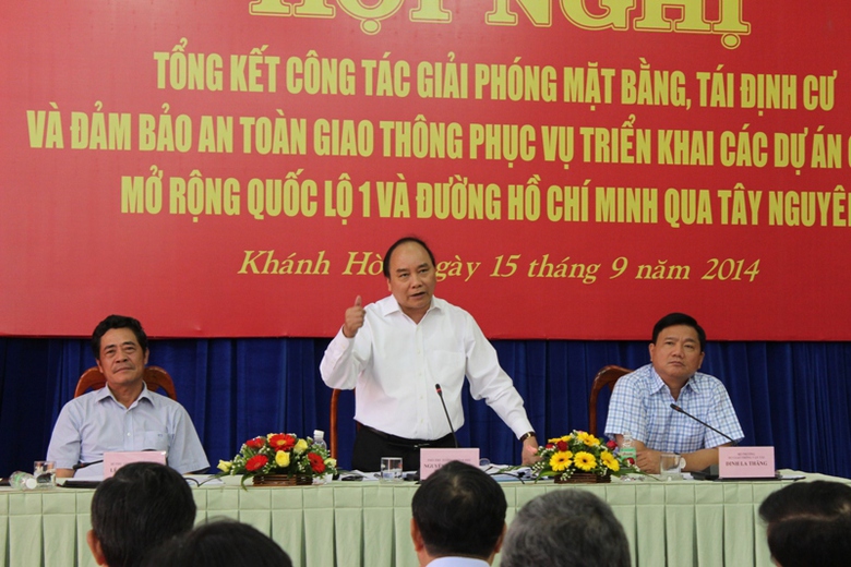 Ph&oacute; Thủ tướng Nguyễn Xu&acirc;n Ph&uacute;c chủ tr&igrave; hội nghị tổng kết c&ocirc;ng t&aacute;c GPMB
