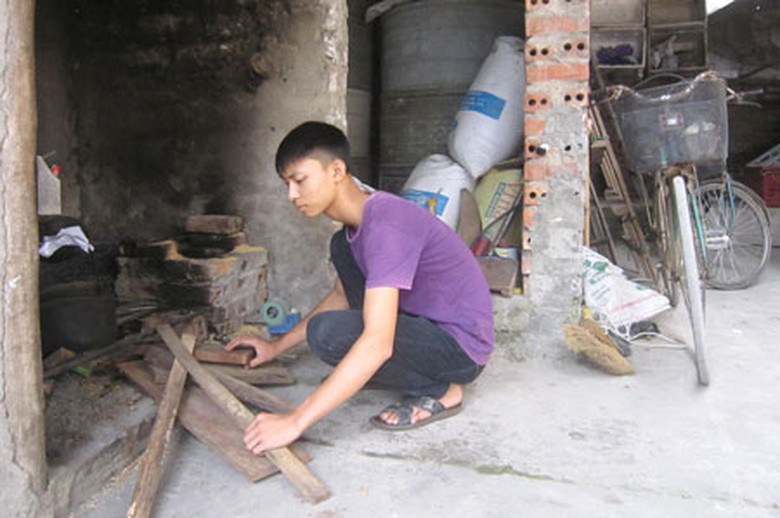 Ch&agrave;ng thủ khoa ngh&egrave;o với ước mơ được tham gia x&acirc;y dựng c&aacute;c c&ocirc;ng tr&igrave;nh giao th&ocirc;ng