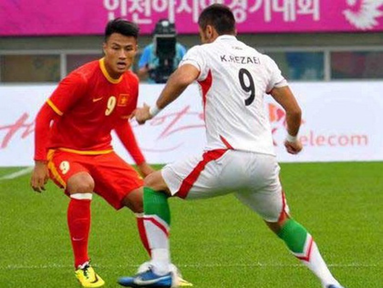 Olympic Việt Nam gi&agrave;nh v&eacute; đi tiếp với hai trận to&agrave;n thắng