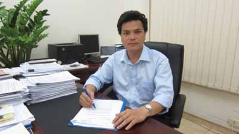 &Ocirc;ng Ng&ocirc; L&acirc;m cho răng