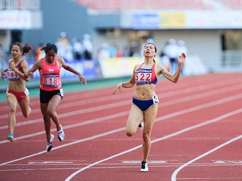 Vũ Thị Hương thi đấu kh&ocirc;ng th&agrave;nh c&ocirc;ng tại ASIAD 2014. (Ảnh VNE)