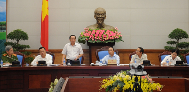 Thứ trưởng Bộ GTVT Nguyễn Hồng Trường ph&aacute;t biểu tại hội nghị trực tuyến
