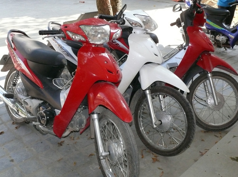 Tang vật li&ecirc;n quan đến vụ &aacute;n bị thu giữ