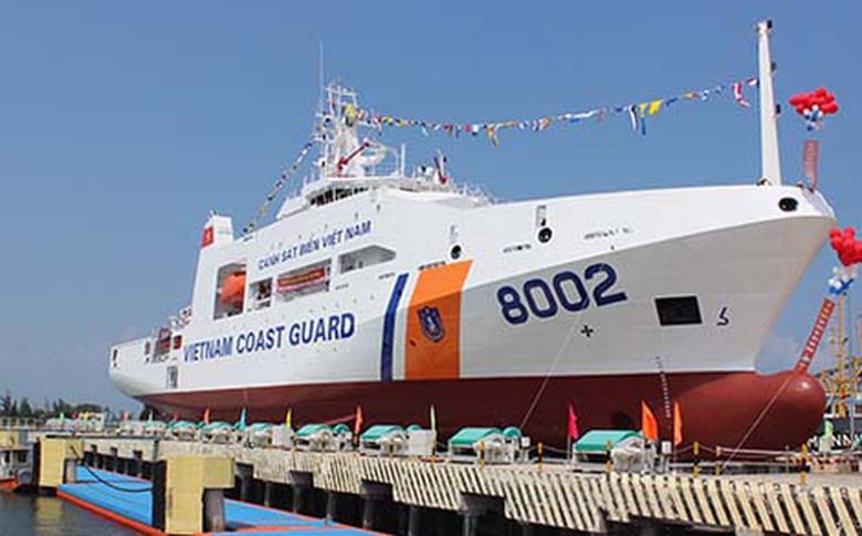 T&agrave;u cảnh s&aacute;t biển 8002.