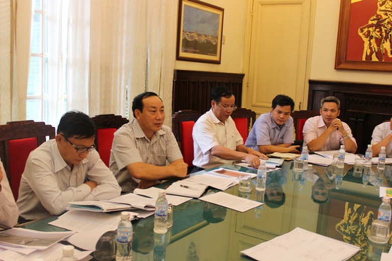 Thứ trưởng Bộ GTVT Nguyễn Hồng Trường chủ tr&igrave; cuộc họp