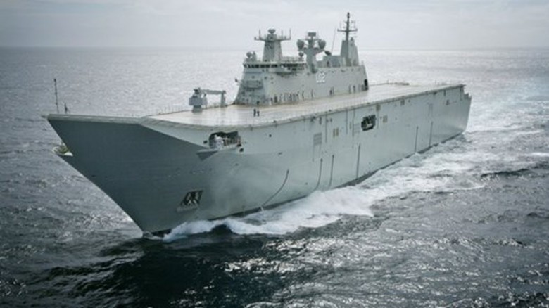  HMAS Canberra trong một đợt đi biển. Nguồn_Bộ quốc ph&ograve;ng &Uacute;c
