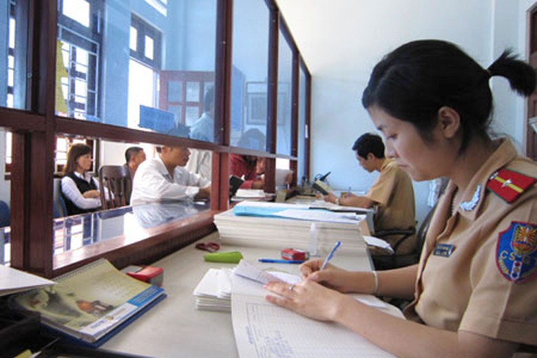 Thủ tục sang t&ecirc;n đổi chủ đ&atilde; thuận lợi hơn trước rất nhiều