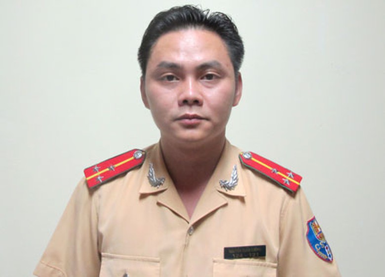 Thượng &uacute;y Nguyễn Tuấn Cường