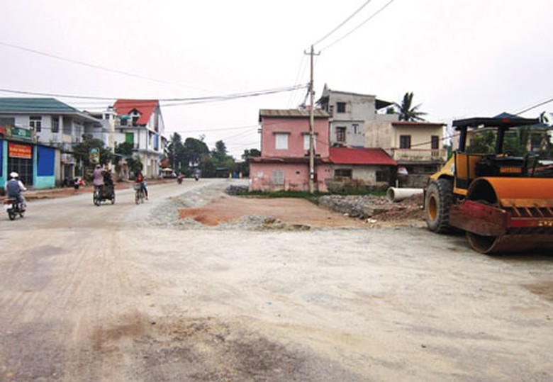 &Ocirc;ng Tư cho biết sẽ dỡ nh&agrave; nhưng vẫn tiếp tục khiếu kiện